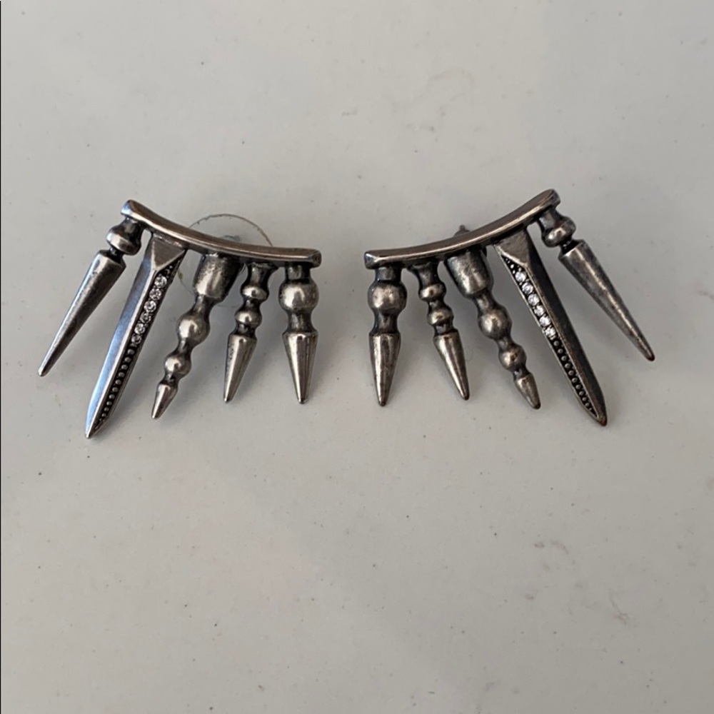 Kendra Scott antique silver earrings